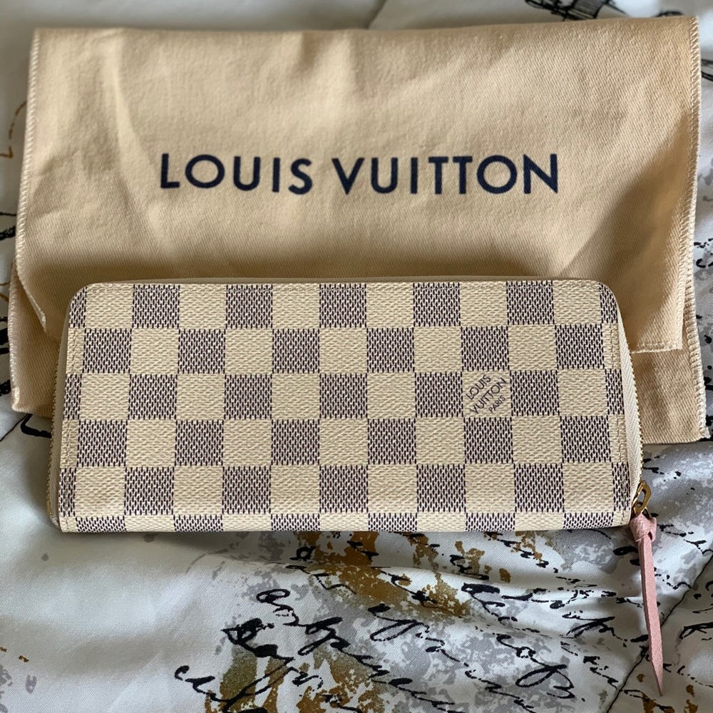 Authentic Louis Vuitton Clemence wallet